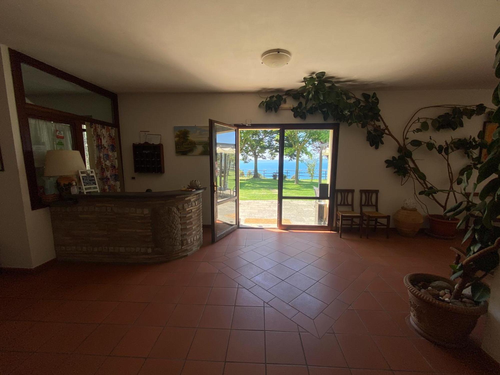 Agriturismo Belvedere Hostal Bolsena Exterior foto